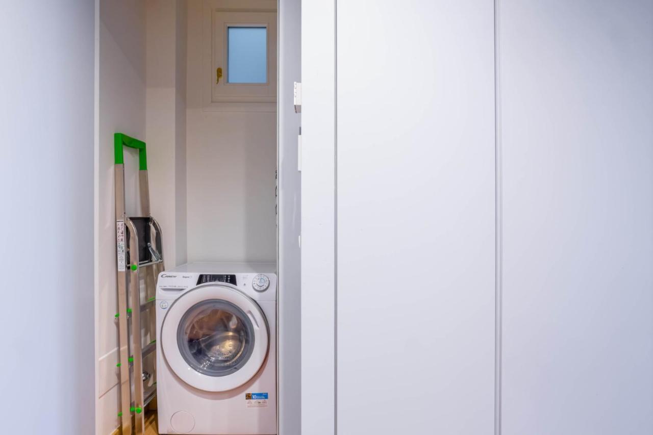 Easylife - Accogliente E Moderno Bilocale In Zona Navigli Apartment มิลาน ภายนอก รูปภาพ