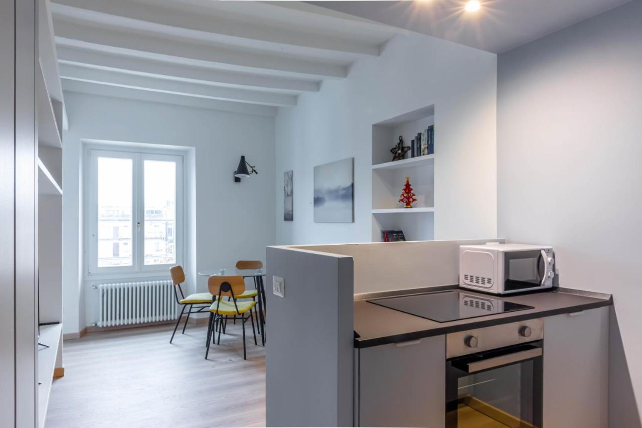 Easylife - Accogliente E Moderno Bilocale In Zona Navigli Apartment มิลาน ภายนอก รูปภาพ