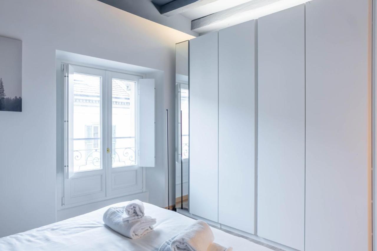 Easylife - Accogliente E Moderno Bilocale In Zona Navigli Apartment มิลาน ภายนอก รูปภาพ